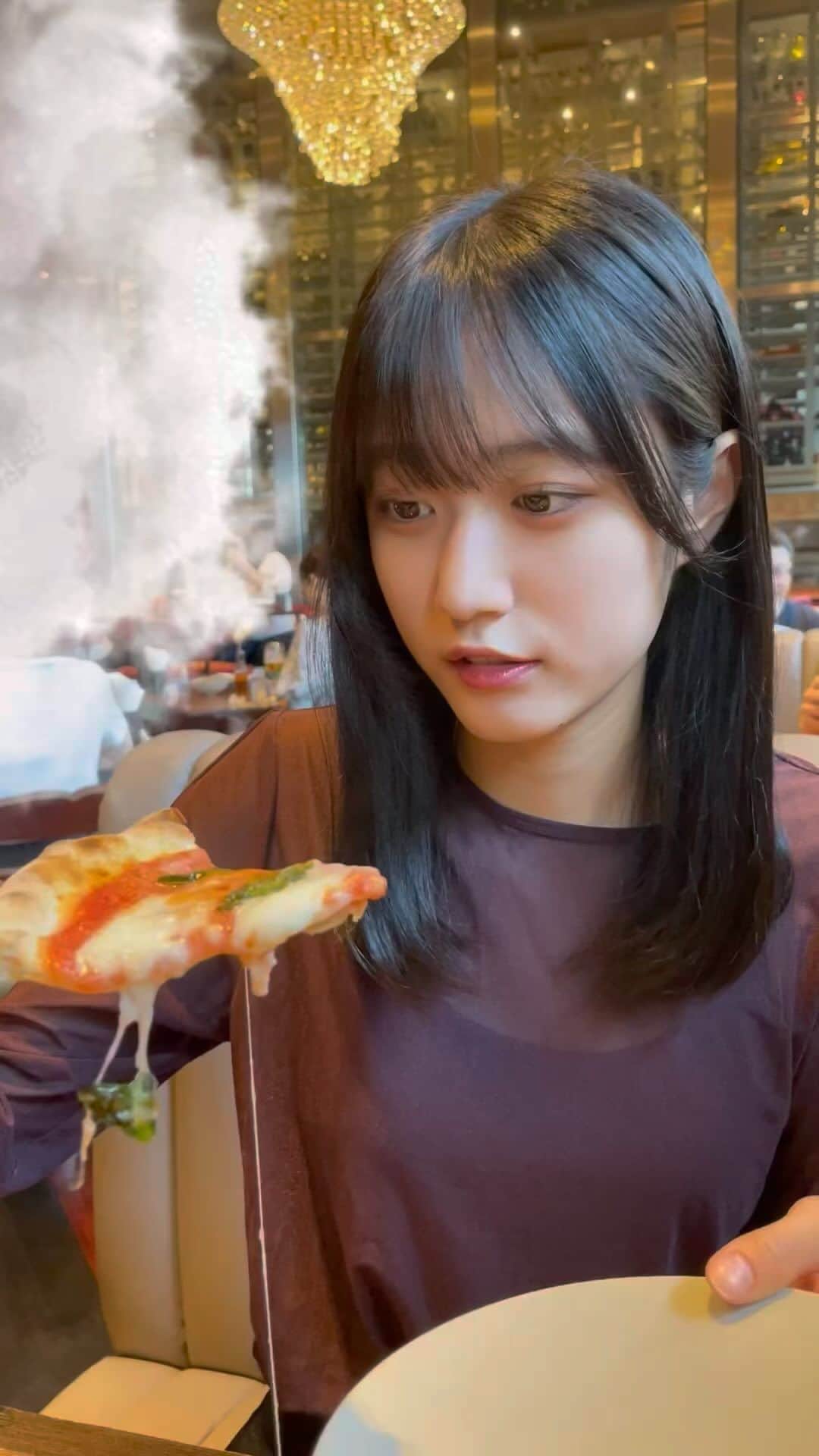 のインスタグラム：「. チーズ切れてないですよー  . #崎本紗衣  #崎本紗衣崎本紗衣崎本紗衣 #スターダストプロモーション」