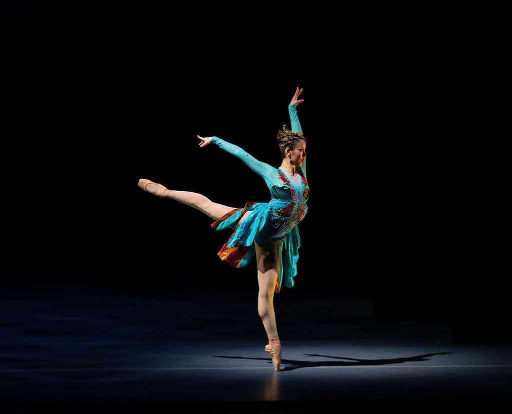 Lily Saito (齊藤莉理)のインスタグラム：「Had an absolute blast performing @vasterlingpaul ‘s Firebird on Tour in Charleston last weekend!! It was such an unforgettable experience and a process I will hold close to my heart. 💙 |📸 @karynphotos |」