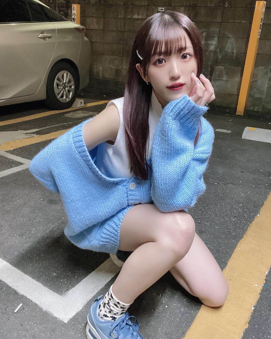 横山なつみさんのインスタグラム写真 - (横山なつみInstagram)「.. 🪼🦋🪄  秋服着るのたのしいね〜 寒くなるの早すぎてちょい寂しいけど」10月25日 21時47分 - ___natsumi327