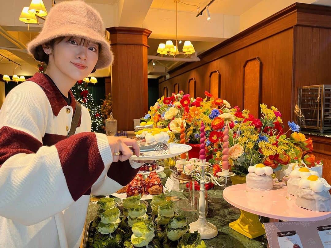 池田裕子さんのインスタグラム写真 - (池田裕子Instagram)「ANTIQUE COFFEE 延南店  どのケーキも可愛すぎた… 味も美味しいし最高🍰」10月25日 21時48分 - kurimushiyoukan