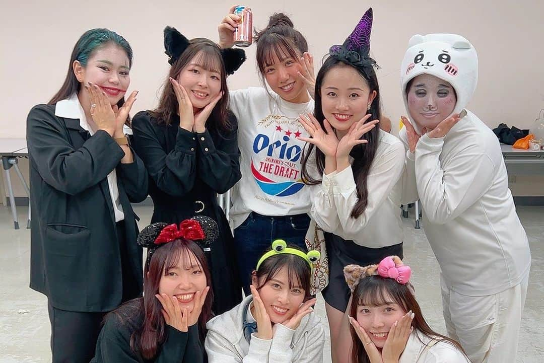 重太みゆきさんのインスタグラム写真 - (重太みゆきInstagram)「MYK ハッピーハロウィン🎃 ソフトドリンク🥤だけでこの盛り上がり✨w  @mykpride  #ハロウィン  #ハロウィンパーティー  #Halloween #MYK #重田みゆきゼミナール #ハロウィン🎃 #コスプレ #仮装 #大学  #酔っ払いコスプレ」10月25日 21時48分 - shigetamiyuki