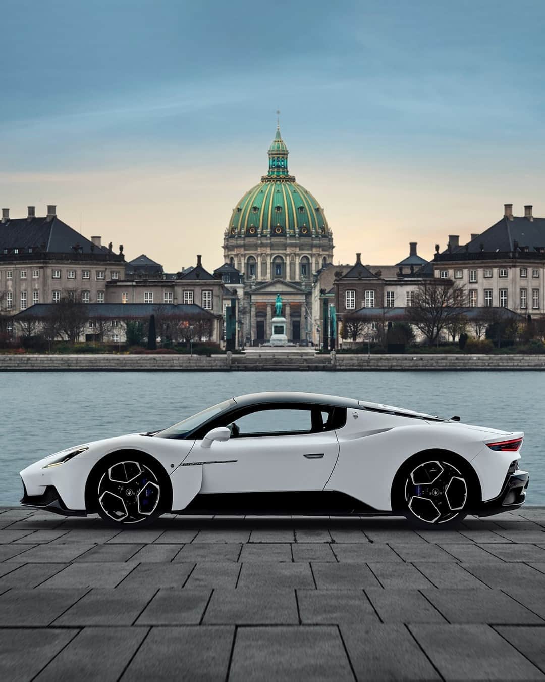 マセラティのインスタグラム：「Dawn in Denmark.⁣ Yet another awe-inspiring view to experience with the #MaseratiMC20.⁣ #Maserati」