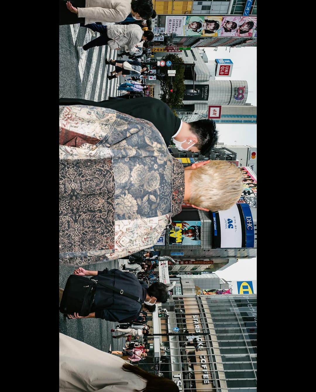 アレックス・シブタニさんのインスタグラム写真 - (アレックス・シブタニInstagram)「東京に戻ってきました。何が新しいのか？ 🇯🇵」10月25日 22時00分 - alexshibutani