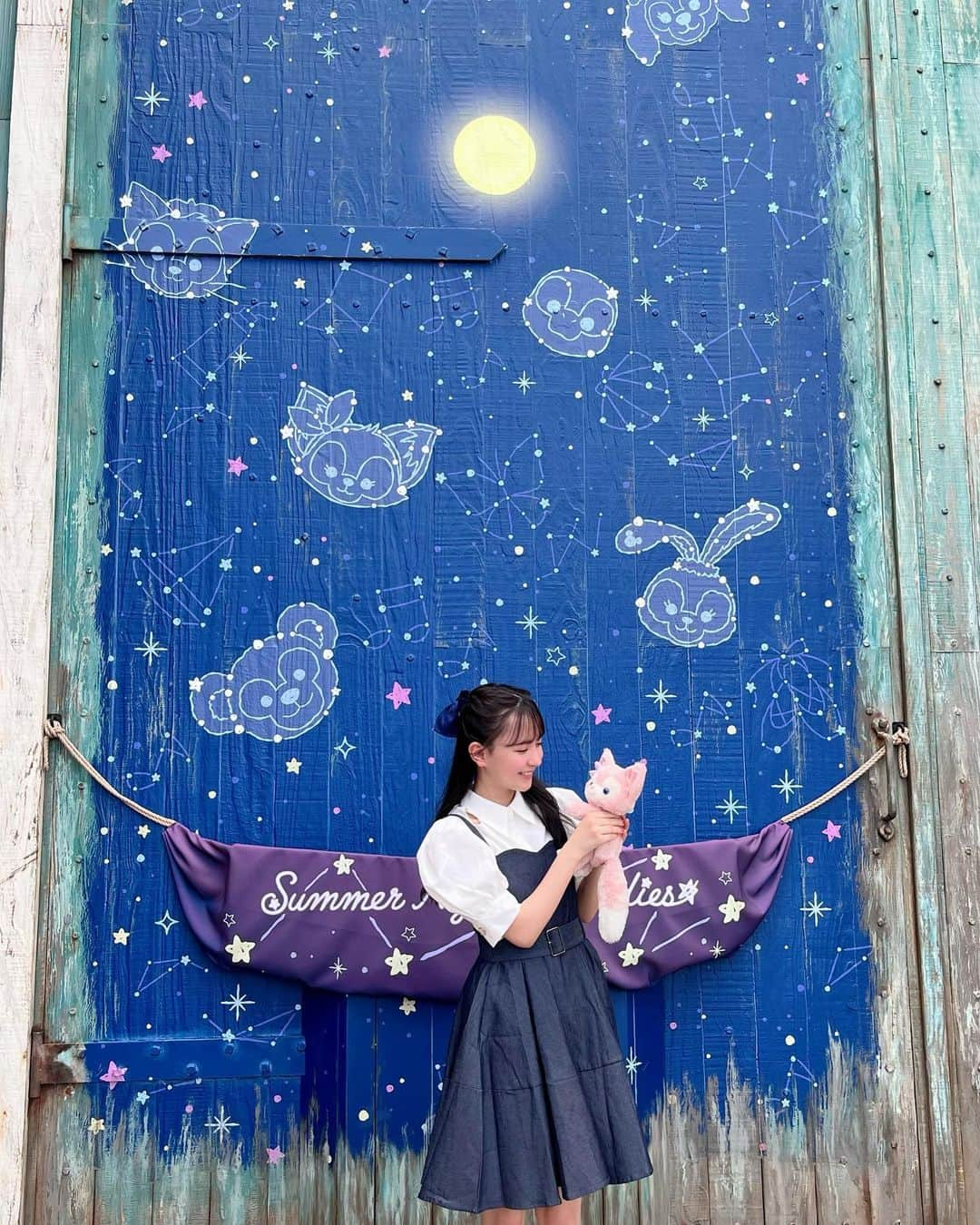 河村ここあさんのインスタグラム写真 - (河村ここあInstagram)「🐚‎DisneySea🐚‎  (少し前ですが...) リトルマーメイドの キス・ザ・ガールを イメージしてみました🪸 このワンピース めちゃくちゃ形綺麗でした！  実写のリトルマーメイドを見てから このコーデしたいなぁと思ってました🫧  ディズニー100周年 おめでとうございます🎉🤍  🫧𓂃 𓈒𓂂𓏸 今日でやっと 中間テストや模試が終わりました♡ DMでみんなも頑張ってるから 私も頑張れました🙌🏻ありがとう🫶🏻🤍」10月25日 22時00分 - kawamura_kokoa