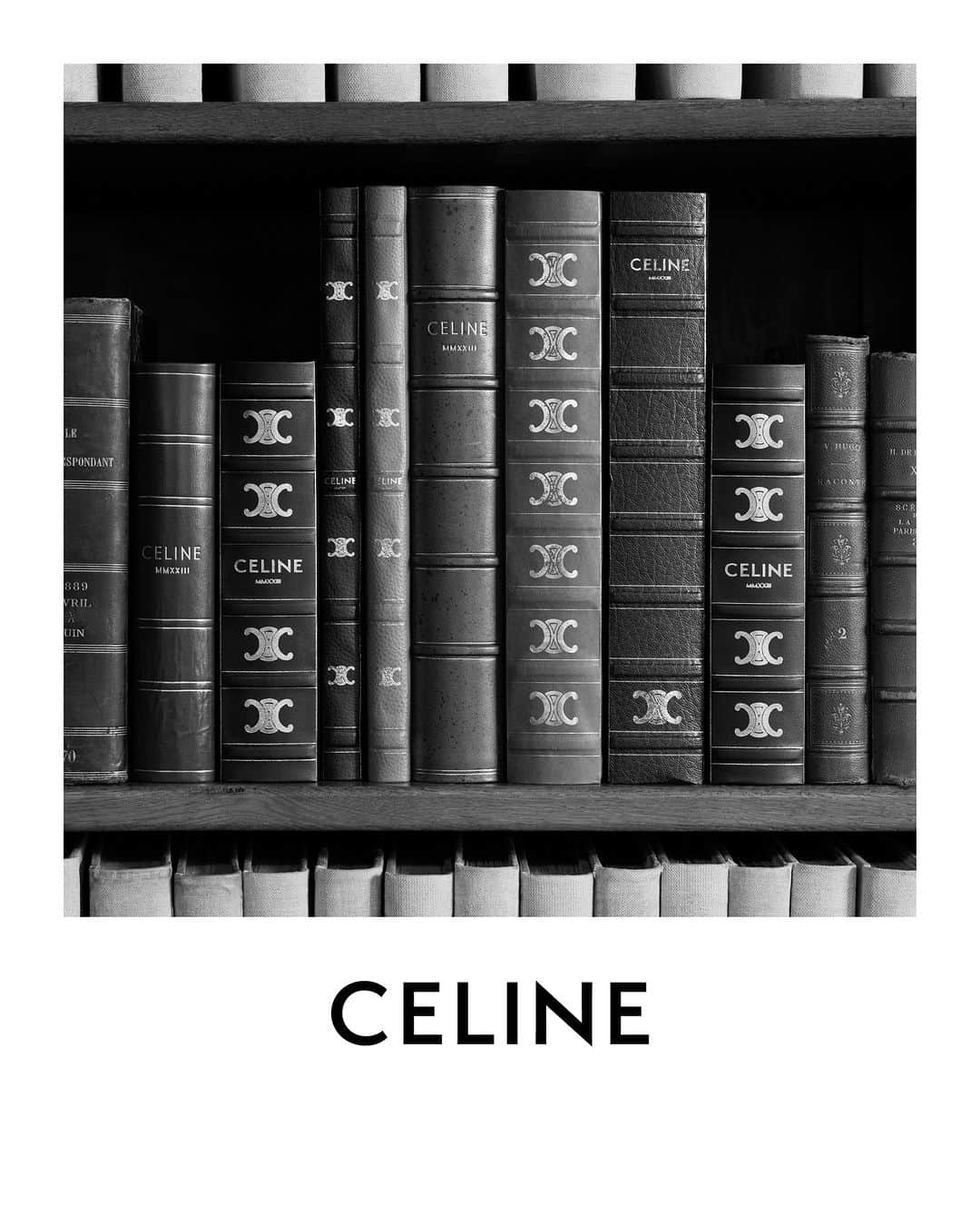 Celineのインスタグラム：「CELINE 19 WOMEN SUMMER 24   TOMBOY LA COLLECTION DE LA BIBLIOTHÈQUE NATIONALE  BIBLIOTHÈQUE NATIONALE RICHELIEU PARIS, MAY, 2023  #CELINETOMBOY #CELINEBYHEDISLIMANE」