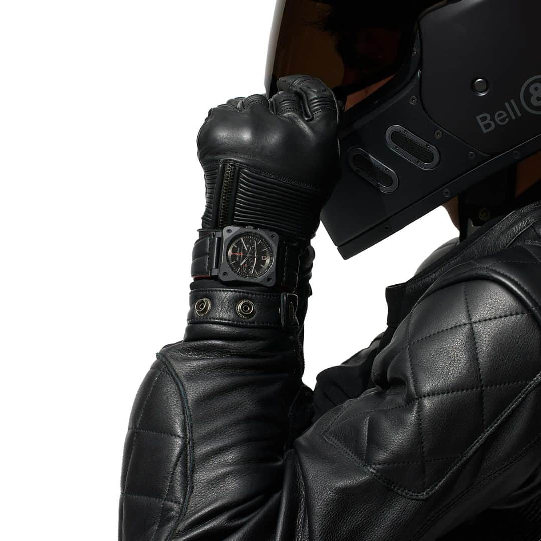 ベル&ロスのインスタグラム：「The black calf leather strap, hemmed with a red edge and lined with a high-resistance technical material closes with a black PVD-finished steel pin buckle. Its quilting is a direct reference to the motorcycle seat cover and the rider's suit.  Discover more via the link in our bio. #bellross #timeinstruments #BR03 #BR0394 #BRExtremeMachines」