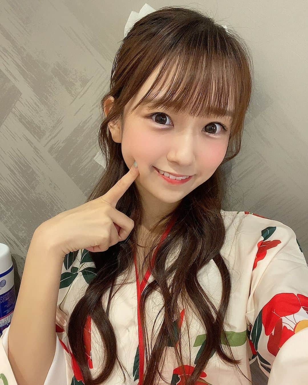 宮脇彩花のインスタグラム