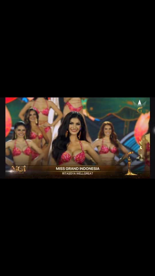 Ivan Gunawanのインスタグラム：「Miss Grand Indonesia 2023 @ritassyawellgreat avanza al Top 10 🇮🇩👑 #MissIndonesia」