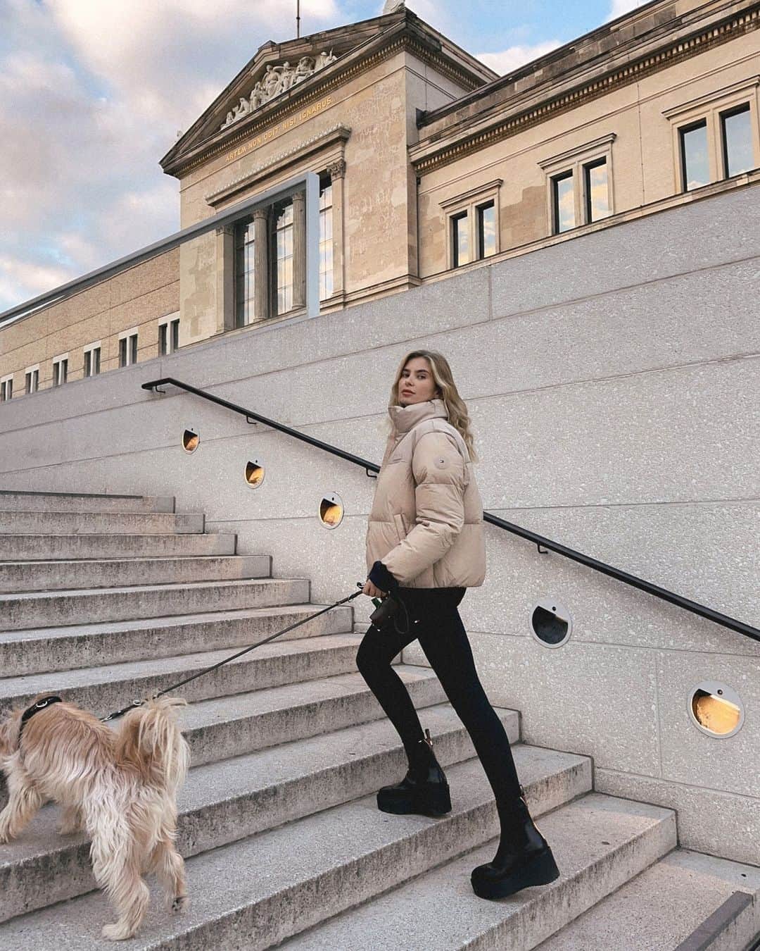 Tommy Hilfigerのインスタグラム：「Cutest way to match your puppy. #XeniaAdonts #FallOOTD」