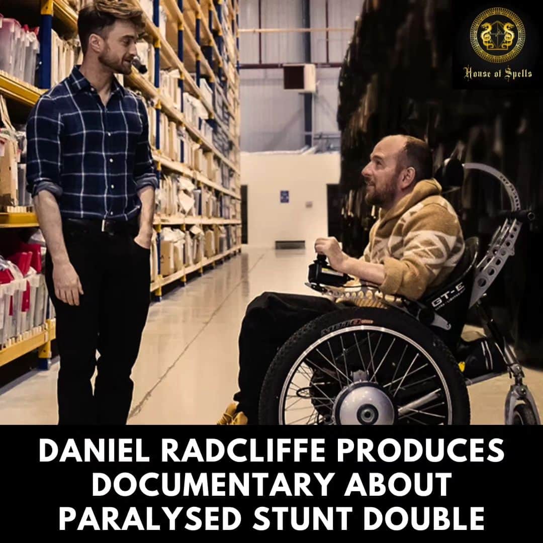 ダニエル・ラドクリフ（ファンアカウント）のインスタグラム：「Daniel Radcliffe has produced a documentary about his Harry Potter stunt double, David Holmes, who was paralysed during Harry Potter and the Deathly Hallows: Part 1.  The documentary will be called "The Boy Who Lived" and will feature interviews from both, as well as footage from David's stunts.  According to David, being the stuntman on the Harry Potter set was the best job in the world. But an accident during rehearsal almost 15 years ago changed his life forever.  We are happy that David managed to stay creative even after his horrific injury and that Daniel decided to produce a doc about him!  #danielradcliffe #danielradcliffedocumentary #theboywholived #davidholmes」