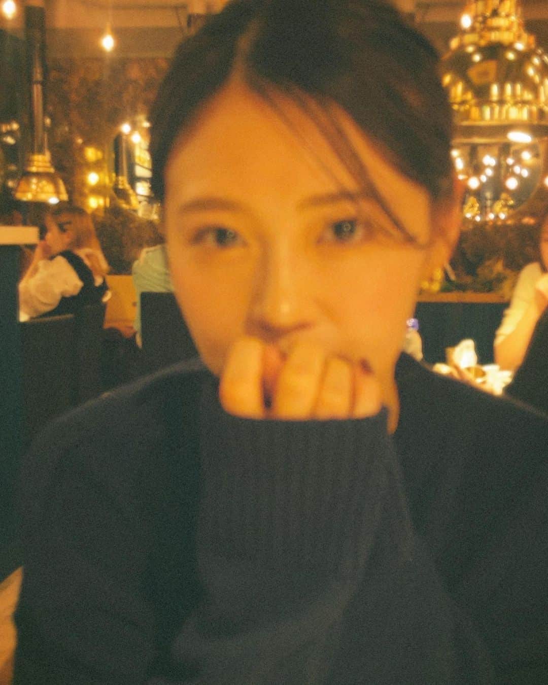 井口綾子さんのインスタグラム写真 - (井口綾子Instagram)「秋花粉でやられてる〜！ みんな大丈夫ですかー？？😷」10月25日 23時06分 - ayako_inokuchi