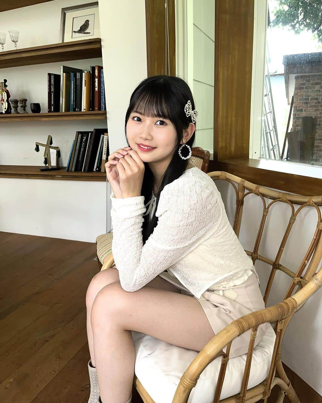 岡村ほまれのインスタグラム：「・ 本日新曲発売日です✨️  品川でのイベントもありがとうございました！！  73枚目のシングル沢山の方に届きますように…♡  #モーニング娘23  #morningmusume  #岡村ほまれ  #ほまたん #ほまたん優勝  #73枚目  #ニューシングル  #たくさん聴いてね」