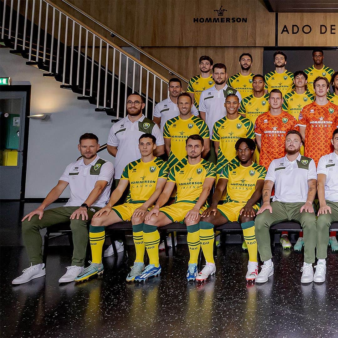 ADOデン・ハーグのインスタグラム：「📸 New team photo!」