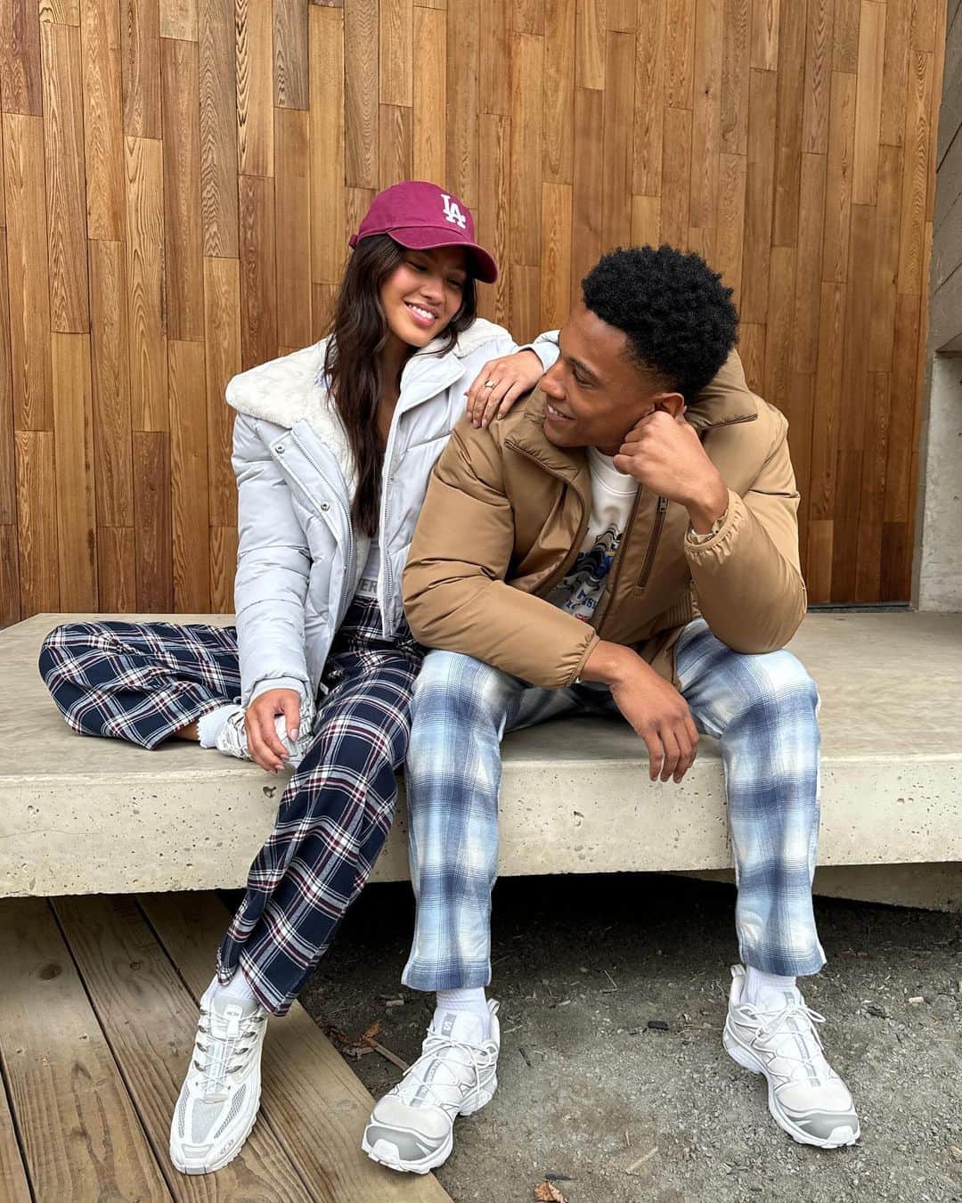 Hollister Co.さんのインスタグラム写真 - (Hollister Co.Instagram)「relationship status: coordinating pajama pants 🤍👩‍❤️‍👨」10月25日 23時27分 - hollister