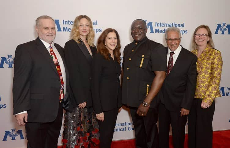 ジュディ・グリアさんのインスタグラム写真 - (ジュディ・グリアInstagram)「I’m so proud to support @internationalmedicalcorps as a global ambassador. Last week, their annual gala honored the extraordinary work they do to strengthen communities and build resilience around the world. I’ve seen first hand how their dedicated staff provides medical relief and training to people facing disaster, conflict and disease worldwide. It’s an incredible organization filled with incredible people.   Photos: @ricki_weisberg Styling: @karlawelchstylist  Hair: @grahamnation  Makeup: @tamah_krinsky   #imc #internationalmedicalcorps」10月26日 8時50分 - missjudygreer