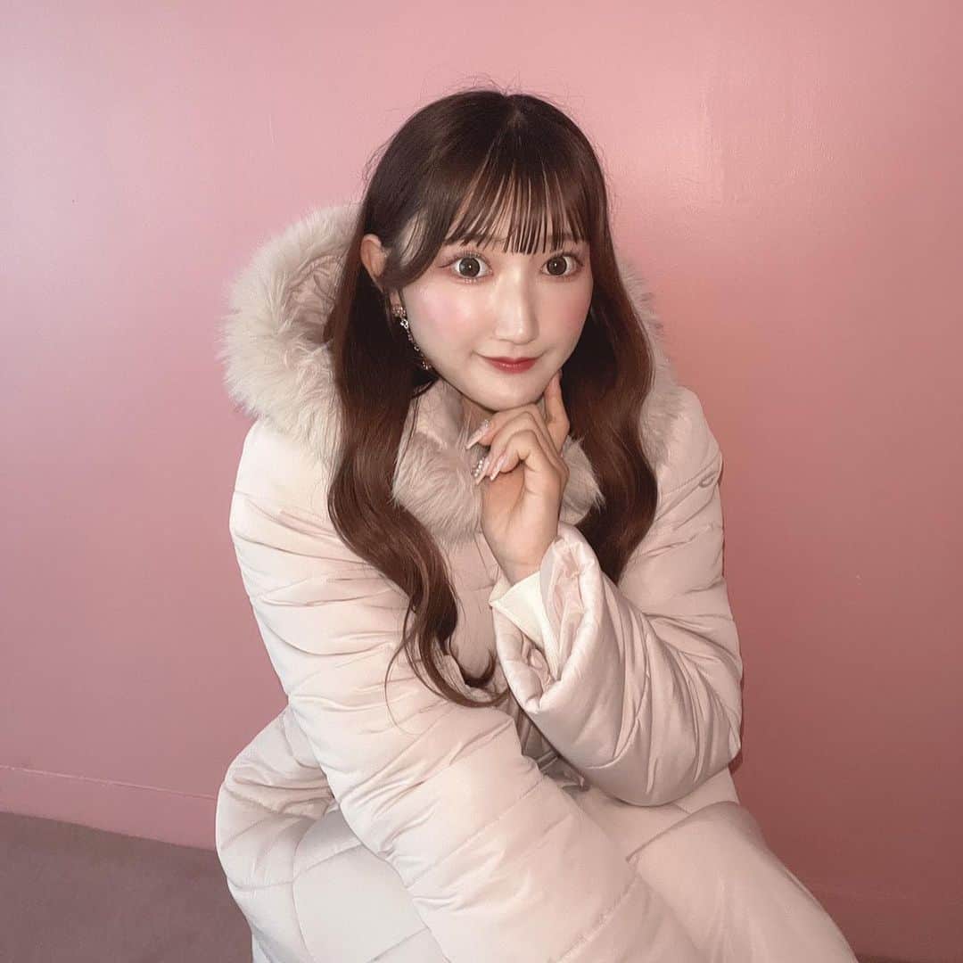 evelynさんのインスタグラム写真 - (evelynInstagram)「winter coat🐰♥︎ ㅤㅤㅤㅤㅤㅤㅤㅤㅤㅤㅤㅤㅤ #フレアミドルダウン ¥25,800 ㅤㅤㅤㅤㅤㅤㅤㅤㅤㅤㅤㅤㅤ #evelyn #エブリン」10月26日 9時04分 - evelyn.official