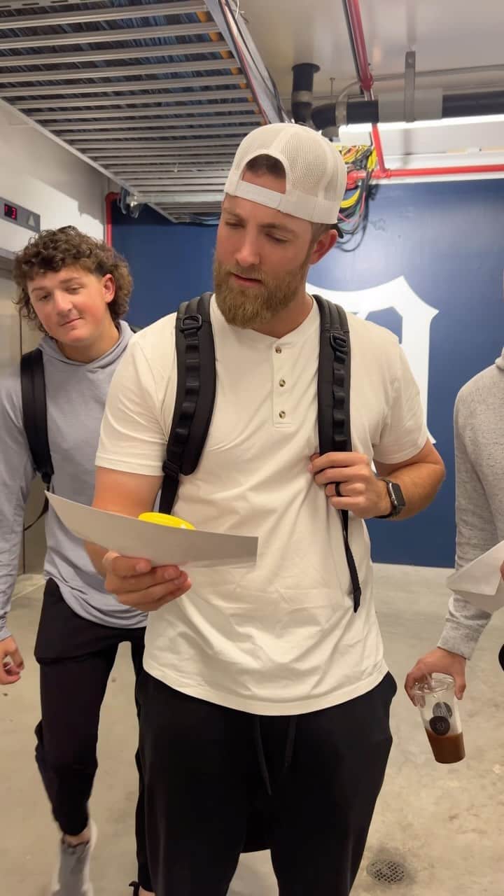 デトロイト・タイガースのインスタグラム：「When admin gave out their own end of season awards >>>」