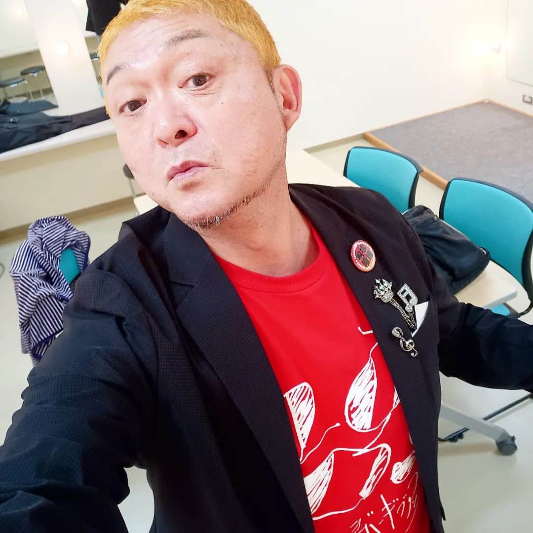 松本隆博のインスタグラム：「。⁡ ⁡さ、そろそろやりまっせー⁡ ⁡⁡ ⁡還暦少年 松本隆博⁡ ⁡」
