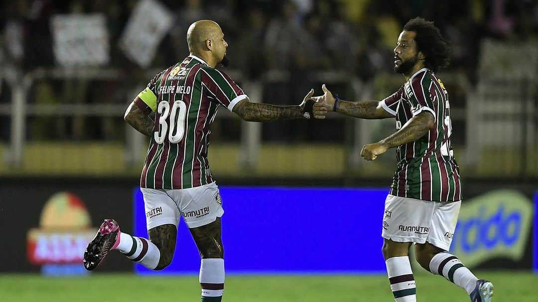 フェリペ・メロさんのインスタグラム写真 - (フェリペ・メロInstagram)「Vitoria importante, grato a Cristo Jesus por tudo, Vitória Fluminense!!💚❤️🙏🦁🛡️」10月26日 10時11分 - felipemelo