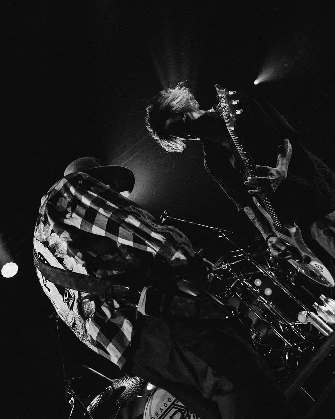 桜井誠さんのインスタグラム写真 - (桜井誠Instagram)「2023.10.25 Creepy Nuts "生業" at zepp osaka bayside photo by @nekoze_photo  #dragonash #creepynuts」10月26日 10時13分 - m_sakurai_da