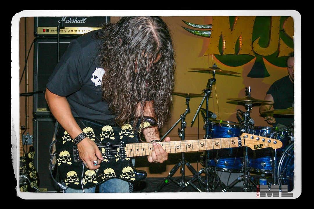 Queensrycheのインスタグラム：「#wbw - Michael jamming with Soulbender at MJ's in Las Vegas 2007 (photo credit Michael B Lindgren) @espguitars #queensryche #vegas #waybackwednesday #michaelwilton #whip #hellboy #guitarist #guitarplayer  #sideproject #memories #goodtimes #talented #badass #coolaf」
