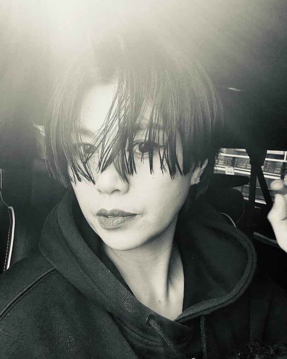 中鉢明子のインスタグラム：「New look 👀 #hair #hairstyle」