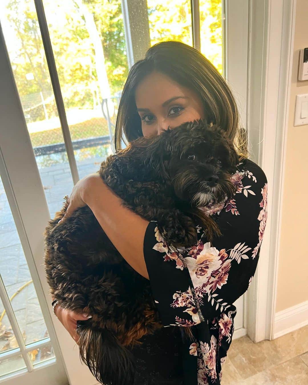 のインスタグラム：「Crying. My 4th baby 🐾」