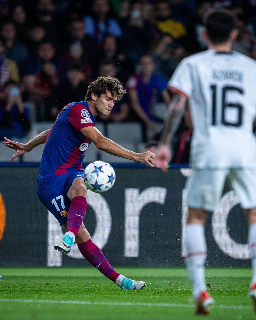 マルコス・アロンソ・メンドーサのインスタグラム：「9 de 9! Este es el camino. Seguimos! 💪🏼🔴🔵  #marcosalonso」