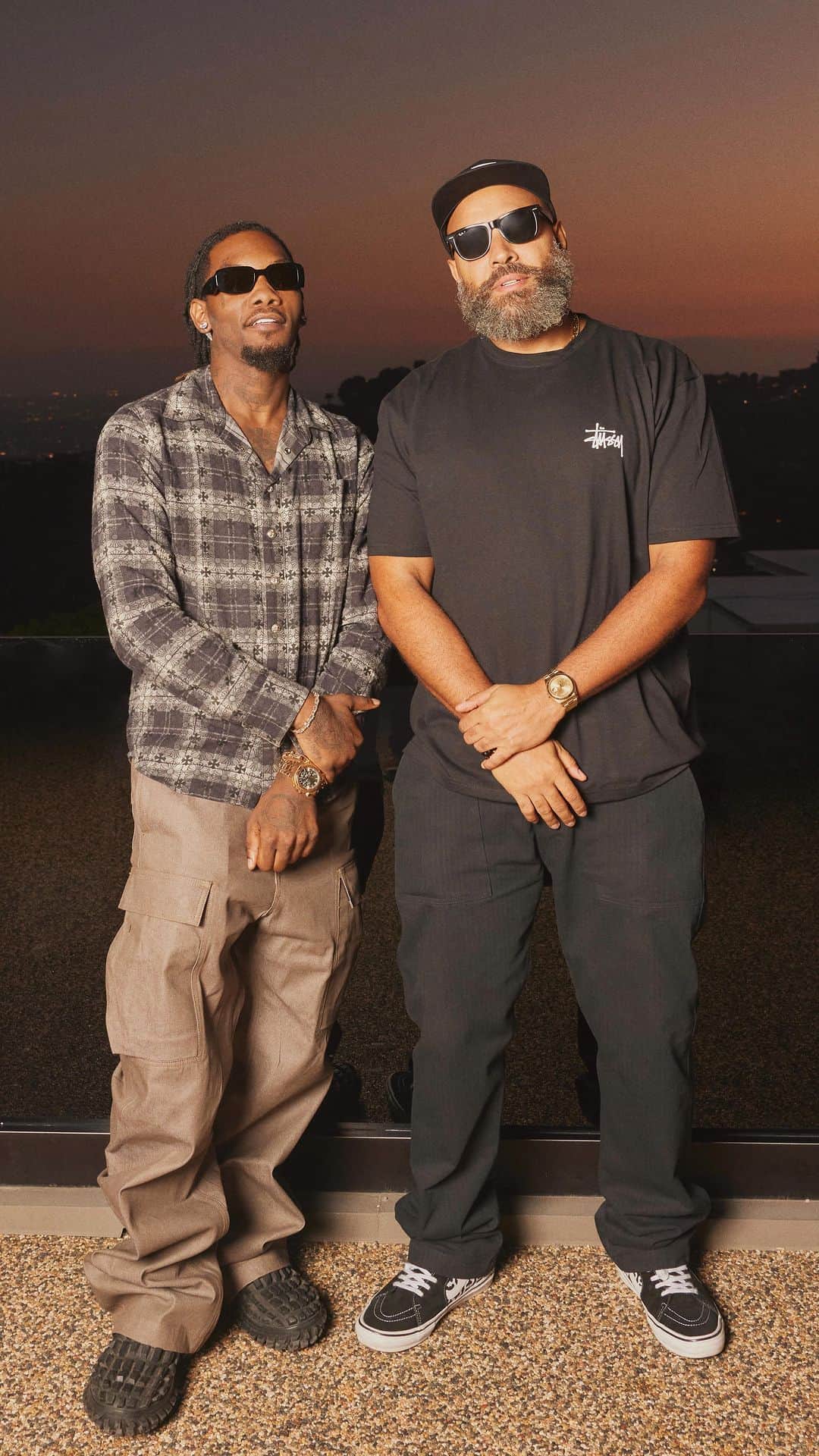 Apple Musicのインスタグラム：「Set it off! @offsetyrn chats with @oldmanebro about reinventing himself on his new solo album, collaborating with @iamcardib, and getting more hands on with his live show. Link in bio.」