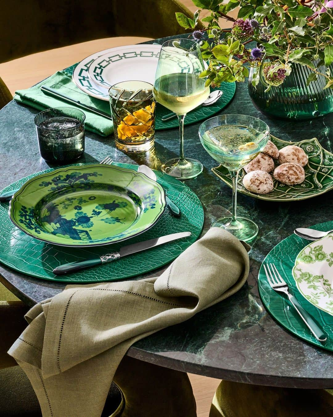 Bloomingdale'sのインスタグラム：「Interior trend we 💚: Rich shades of green for bringing the wow factor.」