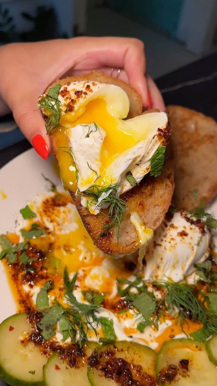 エッグショップのインスタグラム：「Breakfast goals: TURKISH EGGS served with love! 🍳🔥🍳 #EGGSHOPNYC  📍151 Elizabeth Street (Nolita) 📍138 N 8th (Williamsburg)」