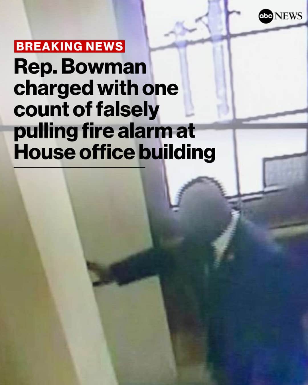 ABC Newsのインスタグラム：「Rep. Jamaal Bowman has been charged with falsely pulling a fire alarm before a House spending bill last month, according to court records. More at link in bio.」