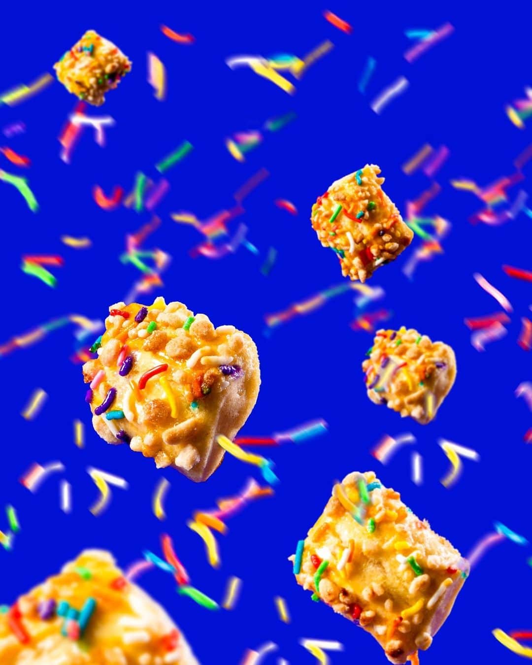 のインスタグラム：「There's always something worth celebrating when confetti nuggets are involved​!」
