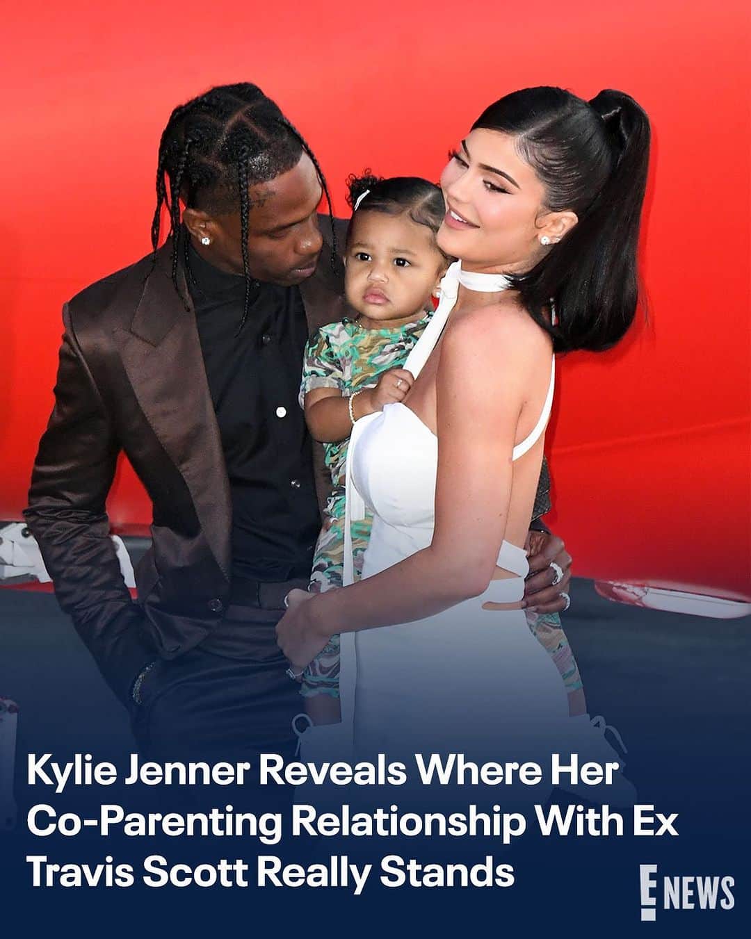 E! Onlineさんのインスタグラム写真 - (E! OnlineInstagram)「Kylie Jenner and Travis Scott are keeping up with co-parenting. Link in bio for her update on raising Stormi and Aire. (📷: Getty)」10月26日 8時01分 - enews