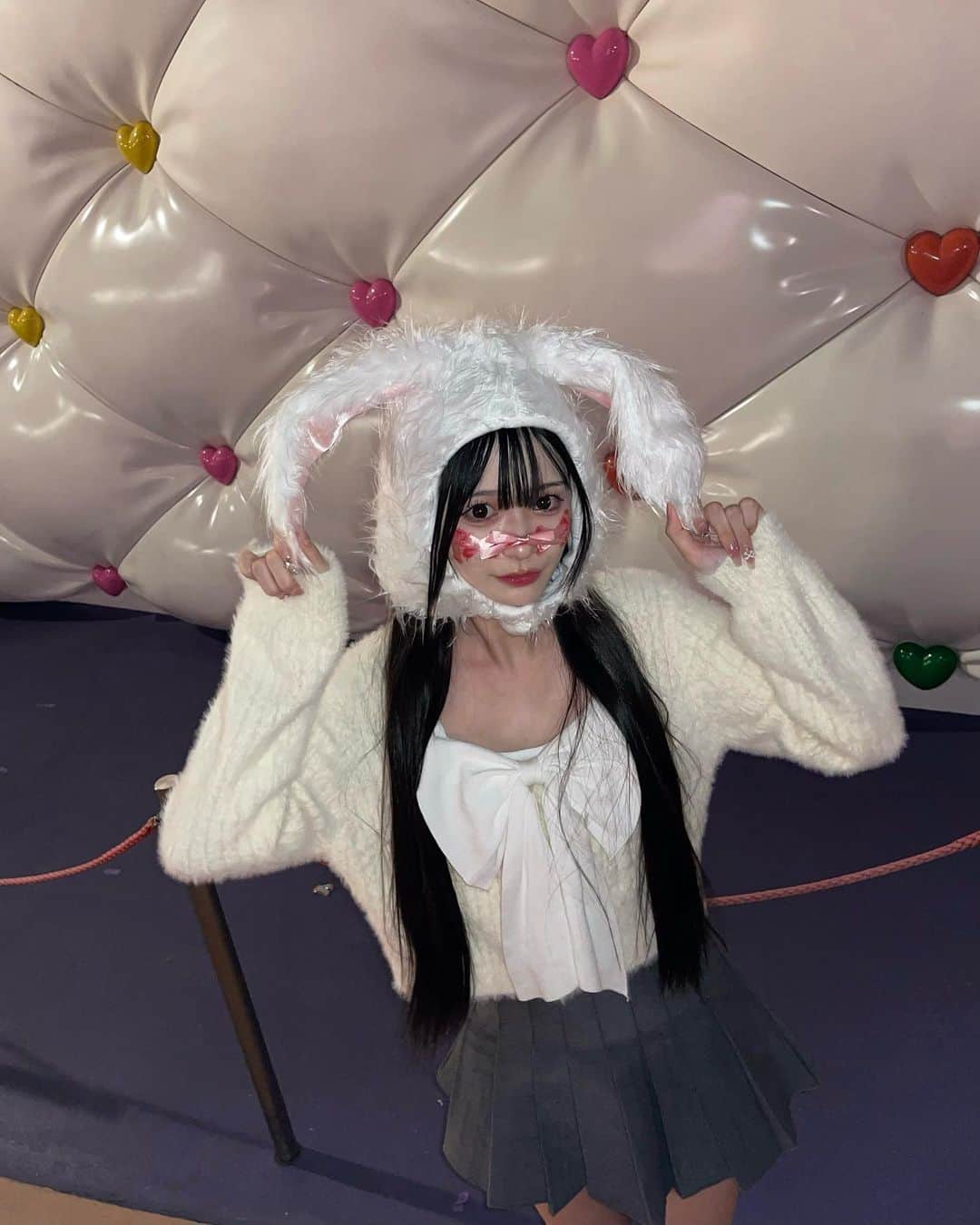 ゆあんのインスタグラム：「チャッキーの所怖すぎて泣くかと思った!!ほぼ記憶残ってない!!   #ユニバ  #ハロウィン  #ユニバーサルスタジオジャパン  #うさぎ  #コスプレ  #jk  #jkブランド  #jkの素敵な思い出  #今日好き  #16  #17  #06」