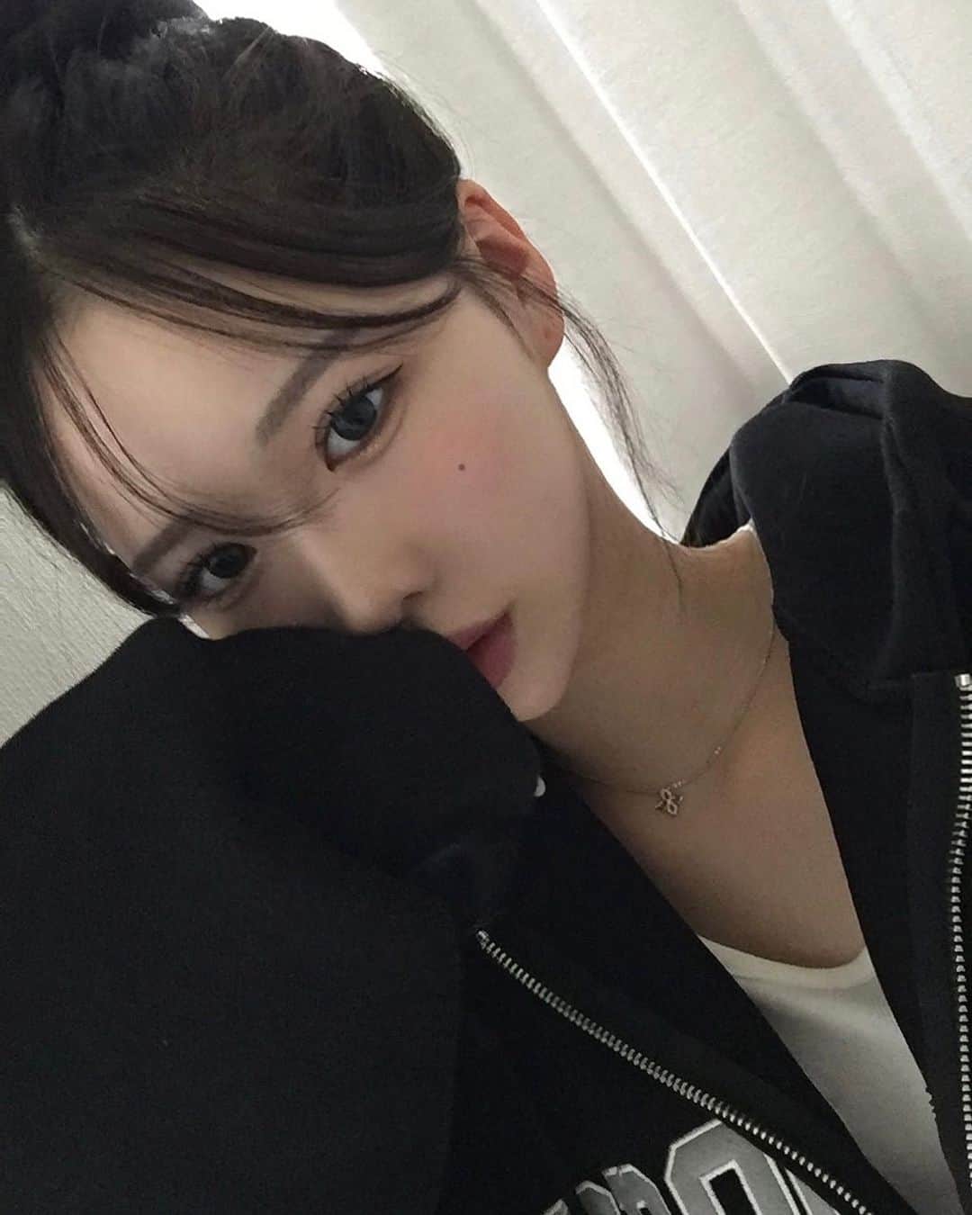 momoのインスタグラム：「‎🤍」