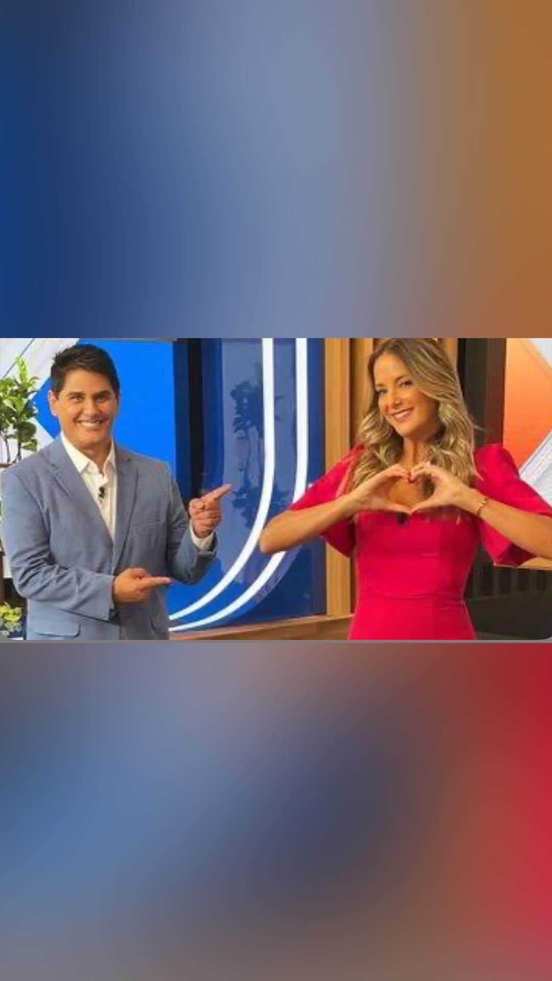 Tic iPinheiroのインスタグラム：「#tbt de hoje! Vamos relembrar a nossa #garotinhadeipanema, @ticipinheiro, em um momento divertido no #aconteceunomundo, do @hojeemdia. 😂😂😂 Uma quinta-feira produtiva, divertida, positiva e abençoada pra você!!! 🙏🏻🙏🏻🙏🏻」