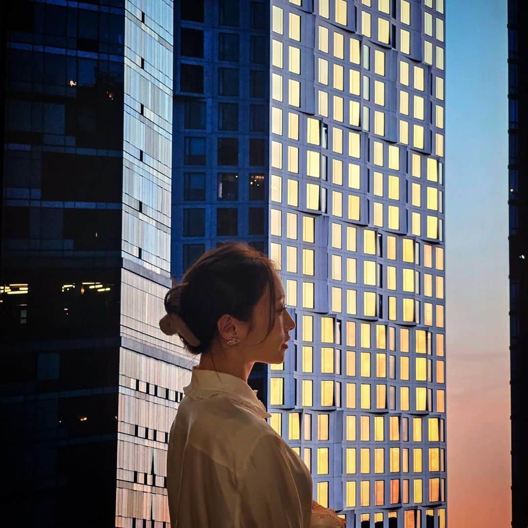 チョン・ニコルさんのインスタグラム写真 - (チョン・ニコルInstagram)「New York ..♥️ #OneStepAway#그라운드시소센트럴」10月26日 19時07分 - nicole__jung