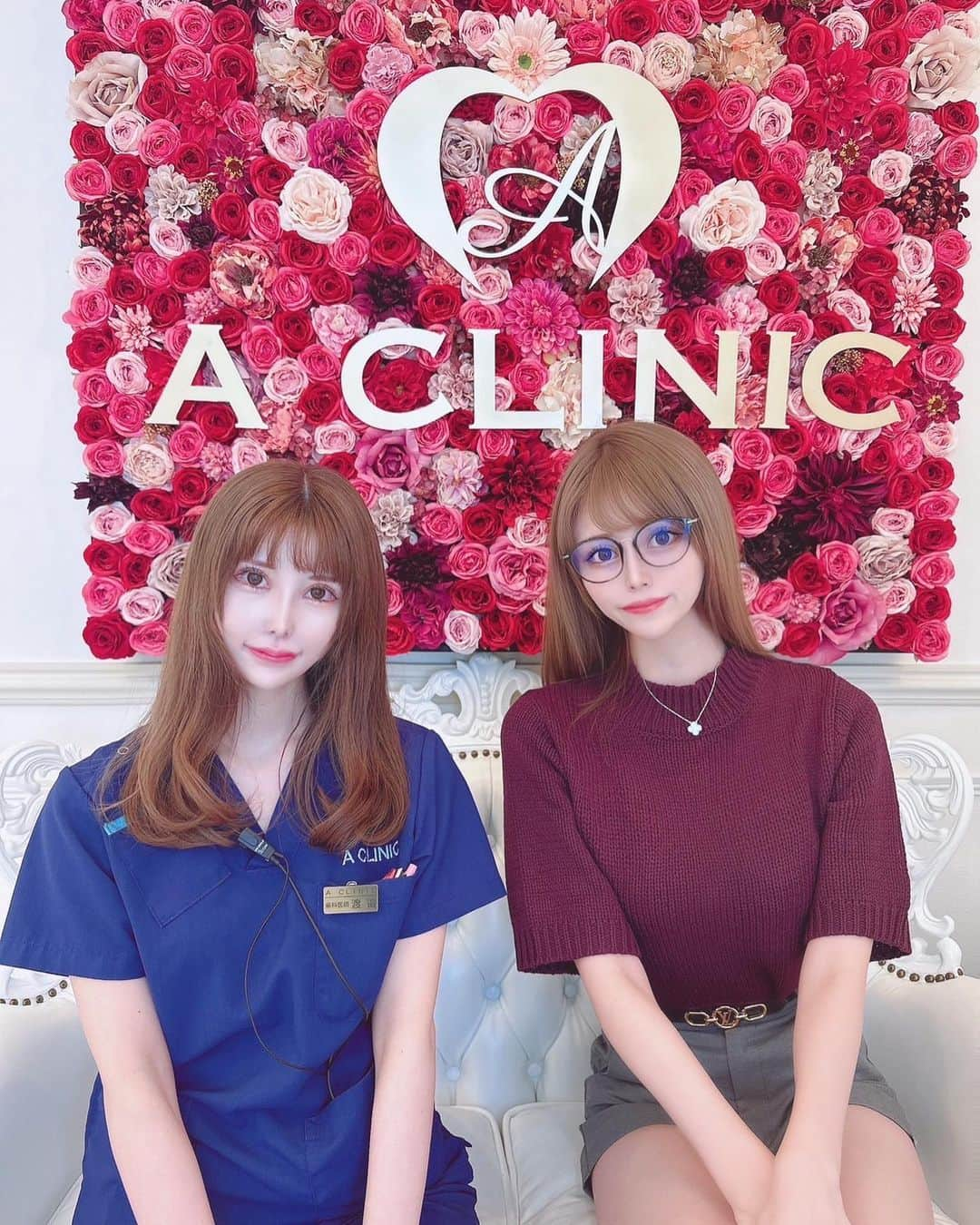 志崎ひなたさんのインスタグラム写真 - (志崎ひなたInstagram)「#aclinicデンタル の瀬里先生　@aclinic_seri にスマイルリップしてもらってきました💕 口角がきゅっと上がったM字リップにしてもらいたかったの🥺 　 理想通りの唇の形になって大満足🥺🤍 先生すごく優しいし、院内も広くてとっても綺麗でした✨ またAスレッドやってもらいたいな👼🏻  2枚目の写真、上がビフォーで下がアフターです💕  #スマイルリップ #aclinic #aクリニック #エークリニック #aclinicデンタル #aclinicdental #デンタルクリニック  #審美歯科 #矯正歯科 #リップヒアル #唇ヒアルロン酸 #口角ボトックス #M字リップ #Cカールリップ  #アヒル口 #リップ #リップグロス #ラシャスリップス #渡邉瀬里」10月26日 19時14分 - shizaki_hinata