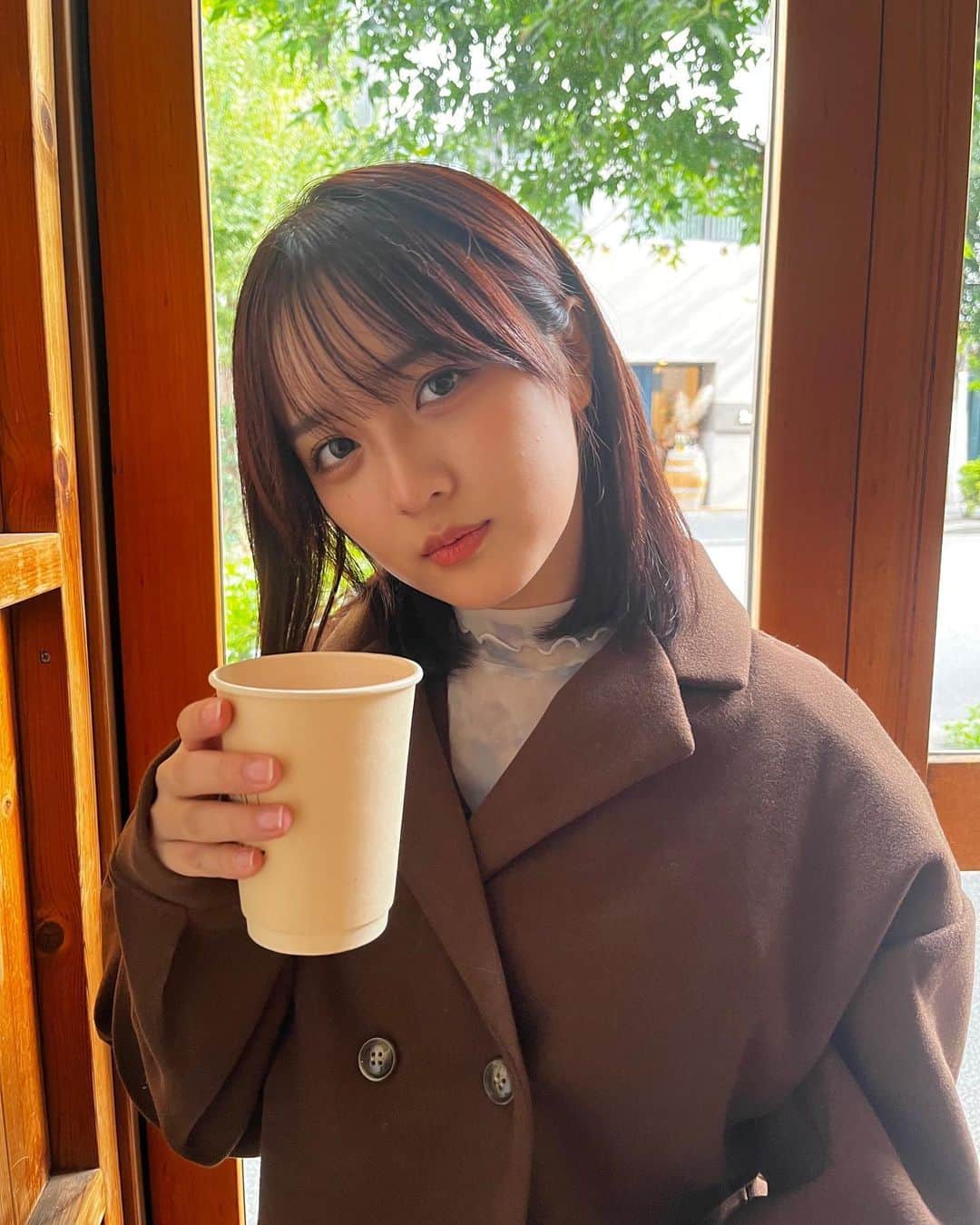 あみち。のインスタグラム：「美味しかったらしい 撮影者 @mooz_x.x 氏！！！ 一緒にアサイー食べてお皿巡りして定食食べて楽しかったの好きまたすぐ遊ぼうね👶🏼」