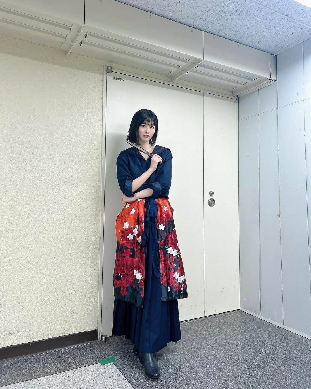 のインスタグラム：「. 歌舞伎シスターズ、参上！  Here comes the Kabuki sisters!  #AKB48 #日本武道館 #武道館 #コンサート #衣装 #マジすか学園 #歌舞伎シスターズ #小歌舞伎」