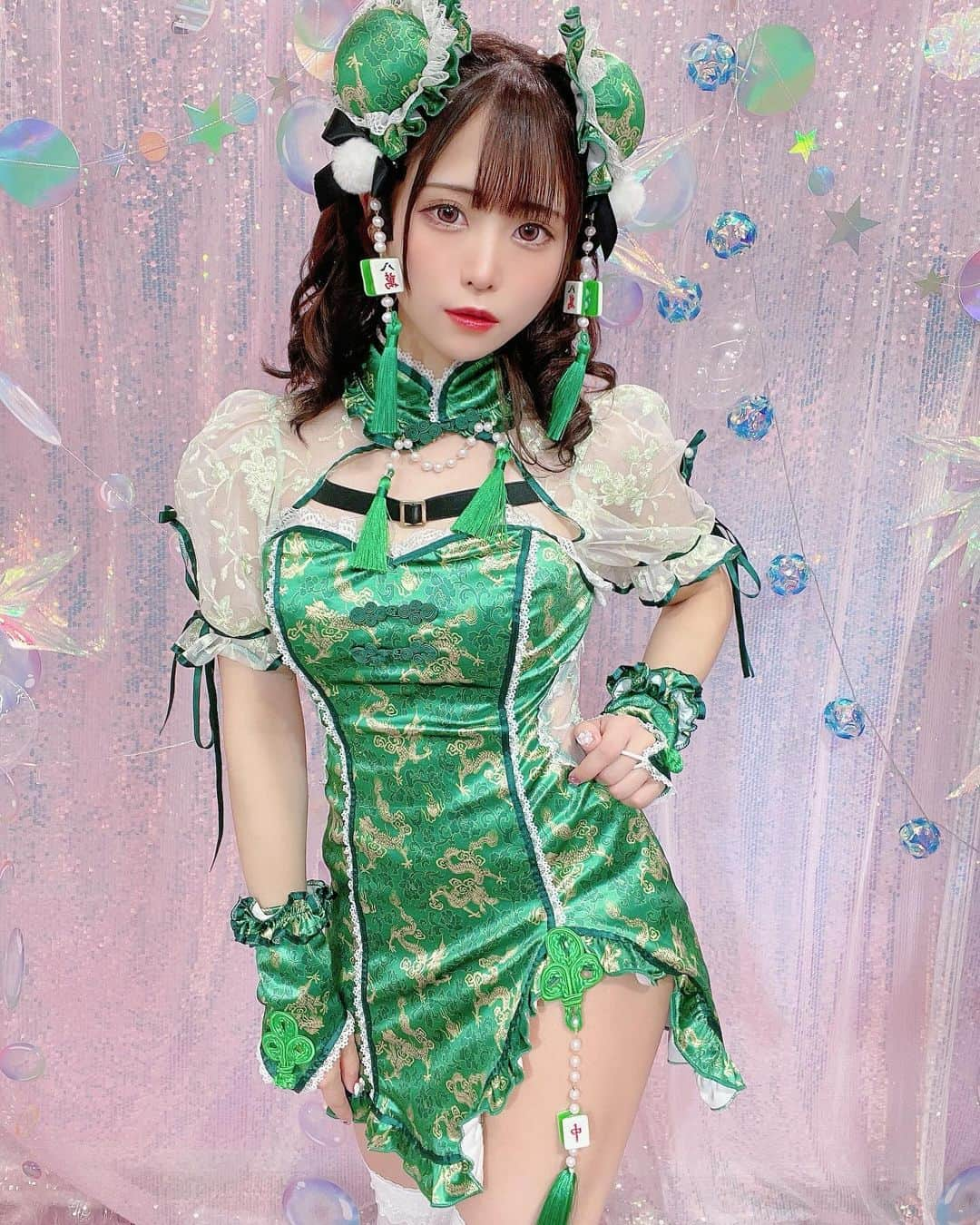 堀内玲さんのインスタグラム写真 - (堀内玲Instagram)「好きになっちゃいな🐼💚🀄️✨  ． ． #gravure #gravureidol #偶像 #偶像练习生  #グラビア #グラドル #インスタグラビア  #巨乳 #童顔 #ロリ #グラビアアイドル  #アイドル #コスプレイヤー#コスプレ #チャイナ #チャイナ服 #チャイナドレス  #ハロウィン仮装 #halloween  #ハロウィン #ハロウィンコスプレ  #bikinimodel  #japaneseidol  #selfie  #sexystyle #bikini #japanesegirl  #asianbabygirl #asianbeauty #asiangirls」10月26日 19時33分 - horiuchi_rei