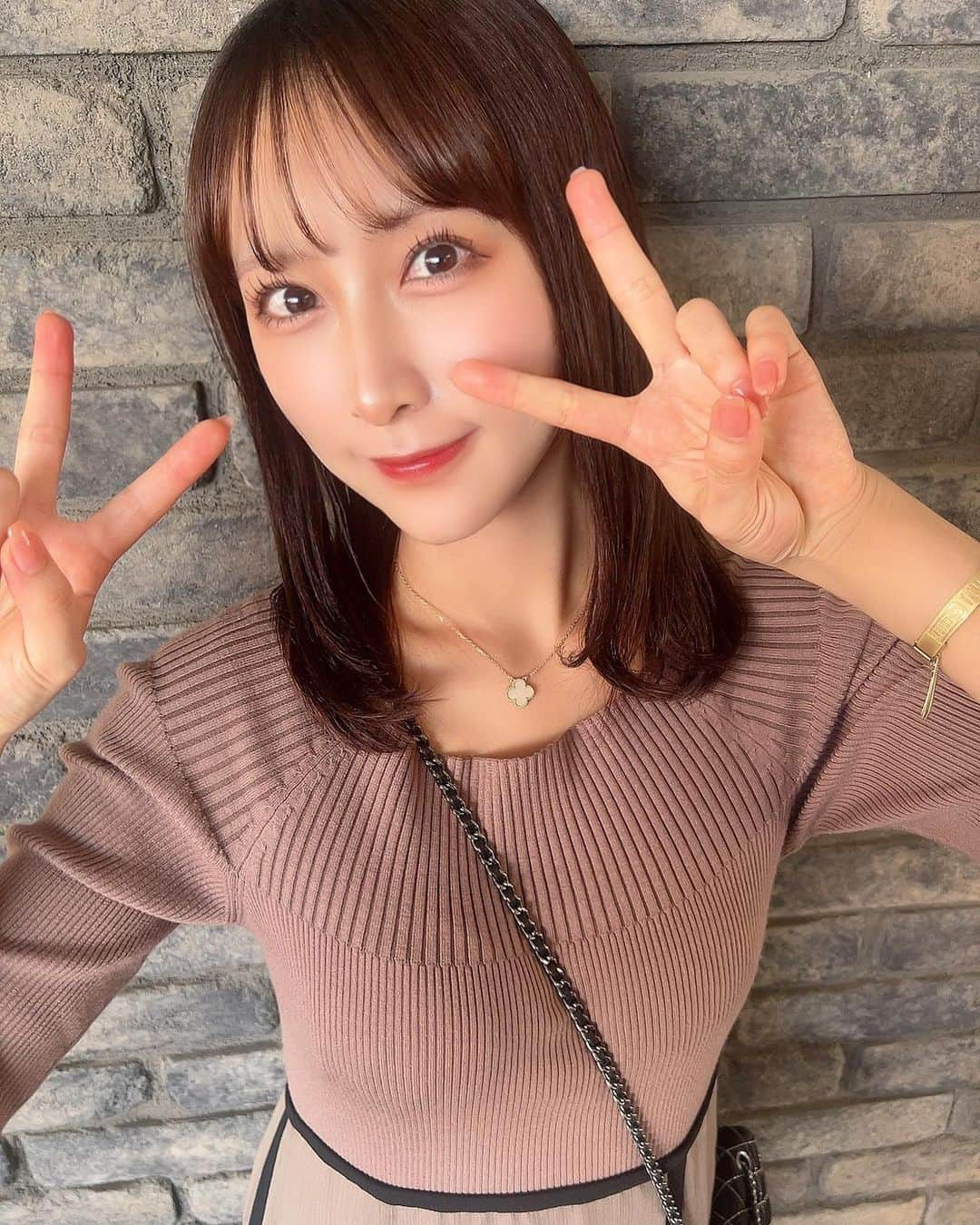 明石奈津子さんのインスタグラム写真 - (明石奈津子Instagram)「・ 昨日の夕日さん🌇☀️❤️ 久々インスタ更新!😂」10月26日 11時26分 - nattu_official