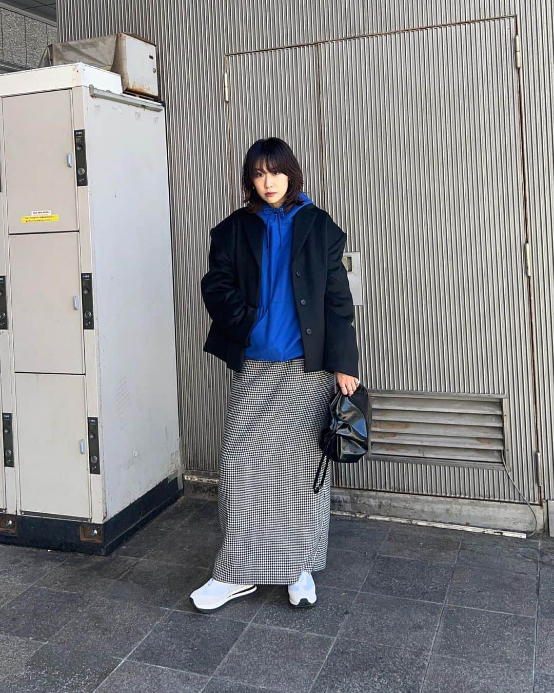 SHEL’TTERさんのインスタグラム写真 - (SHEL’TTERInstagram)「ㅤㅤㅤㅤㅤㅤㅤㅤㅤㅤㅤㅤㅤ ▶︎YUKA from HAKATA HANKYU @yuka_urayama 【164㎝】 ━━━━━━━━━━━━━━━  ■M_ BOX SHOULDER JACKET (M_ ) ■SHARE HEAVY WEIGHT HOODIE (RODEO CROWNS) ■HOUNDTOOTH PENCIL SKIRT (MOUSSY) ■POUCH LACQUER (SHEL'TTER SELECT) ¥33,000(tax in)　【KASSL Editions】 ※WEB STOREでは11/3発売予定 ■ANCESTOR DAD SNEAKERS (SHEL'TTER SELECT) ¥20,900(tax in)  ※店舗により取り扱いアイテムや入荷状況が異なります。お近くのSHEL'TTER店舗までお問い合わせ下さいませ。  ━━━━━━━━━━━━━ #SHELTTER #TheSHELTTERTOKYO #SHOPSTAFF #SHELTTERSELECT #M_ #RODEOCROWNS」10月26日 11時44分 - sheltter_official