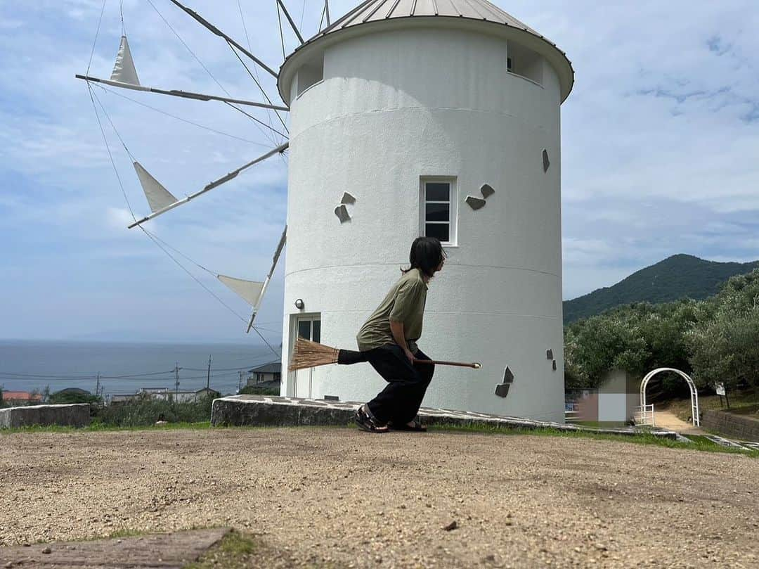 山崎晶吾さんのインスタグラム写真 - (山崎晶吾Instagram)「🧹☁️」10月26日 12時13分 - yamazakishogo