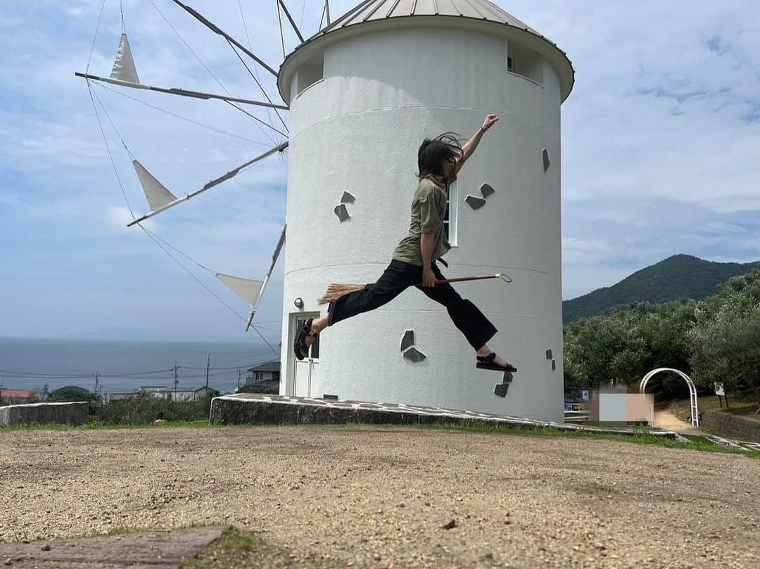 山崎晶吾さんのインスタグラム写真 - (山崎晶吾Instagram)「🧹☁️」10月26日 12時13分 - yamazakishogo