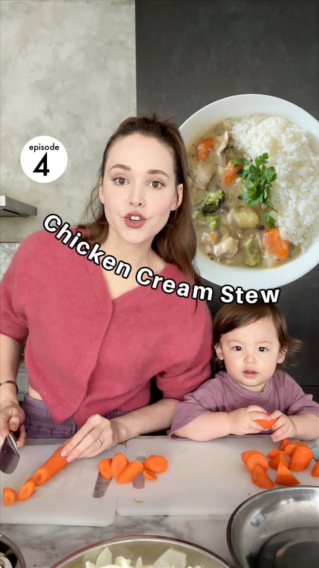 テイラーRのインスタグラム：「This recipe is a blend of the chicken & biscuits dish I eat at home in Canada and the stews I‘ve eaten in Asia (Japan/Hong Kong). It really satisfies my multicultural family, making it *episode 4* of my Easy Toddler-Approved Whole Family Recipes.  Chicken Cream Stew Ingredients *400g skinless boneless chicken thighs, chopped into bite sized pieces *1 white onion, cut into wedges *2 medium carrots, cut into bite sized pieces  *3-4 potatoes, cut into bite sized pieces (yukon gold is best) *6 cremini mushrooms, sliced *1 head of broccoli, chopped into bite sized pieces *2 garlic cloves, minced *1 tbsp of extra virgin olive oil *1 tbsp butter *3 tbsp all purpose flour  *1/2 tsp salt (optional, I didn’t put it) *1 tsp black pepper *1/2 tsp dried thyme *1/4 tsp ground sage *1/8 tsp ground nutmeg *2.5 cups of chicken broth or chicken bone broth *1 cup of cream (or whole milk) *2 bay leaves  Method: 1. prepare all vegetables, chicken, and seasonings 2. add the olive oil to a pot and cook chicken until it is 80% done over medium heat. I did this in batches so I didn’t overcrowd the pan. Set it to the side. 3. Melt the butter then add the mushrooms and sautee until golden brown (you don’t have to but if you have time they taste much better this way IMO). 4. Add the onion and sautee it until it’s transleucent 5. add the garlic, salt, pepper, thyme, sage, and nutmeg then sautee it for a minute 6. add poatoes and carrots, sautee to coat them in the oil, butter, and seasoning 7. spinkle in the flour and sautee until it isn’t raw 8. add in alternating splashes of chicken broth and cream. scrap the bottom of the pot to get the yummy browned bits mixed in. If you like the stew more watery you can add more liquid (chicken broth or water &/or cream).  9. add 2 bay leaves 10. cover and simmer on medium/low heat until the carrots and potatoes are soft. 11. add the broccoli and cook for another 5 minuted (or until your desired texture). 12. serve on it’s own, with bread or biscuits, or rice. *you can use whatever veggies you like really. Celery instead of broccoli is also good. You don’t have to use mushrooms.  #stewseason #chickencreamstew #wholefamilyrecipe #toddlerapprovedrecipes」