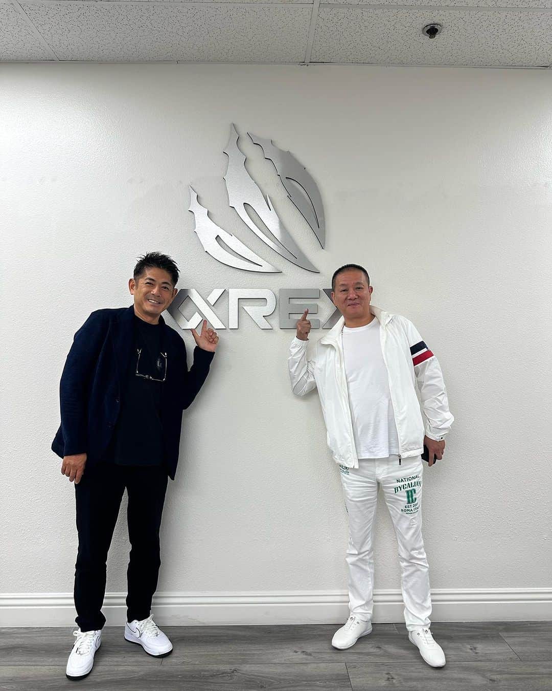 織戸学のインスタグラム：「久しぶりの LA🇺🇸  打ち合わせも 楽しい  @alpharexusa  @130ryokohama  @maaya_orido_559  @ridox559_maxorido   #maxorido #gr86」