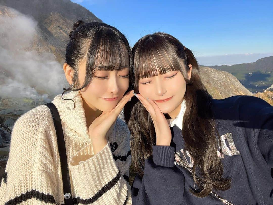 山本優菜のインスタグラム：「箱根旅行、一生お話してた、幸せ  #箱根旅行 #箱根湯本 #箱根グルメ」