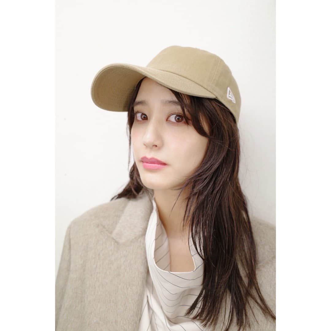 山崎紘菜さんのインスタグラム写真 - (山崎紘菜Instagram)「@neweracap  The newera book fall&winter 2023🍂」10月26日 19時51分 - hirona_yamazaki